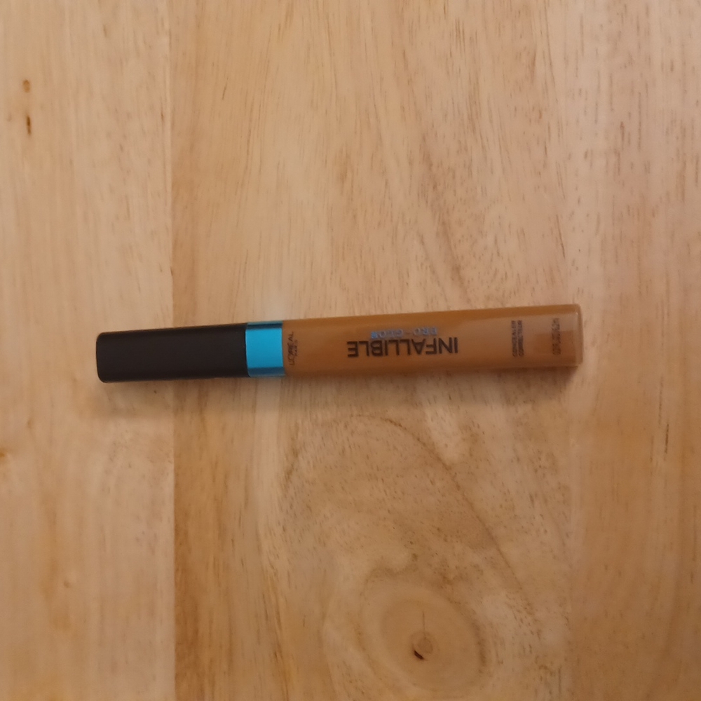 L'Oreal Infallible Pro-Glow Concealer Brand New #08 Cocoa